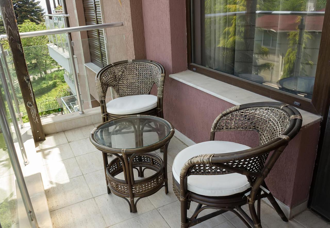 דירות סנט קונסטנטין והלנה Under The Stars - Lux Penthouse With Pool And Terrace By Flat Mаnager מראה חיצוני תמונה