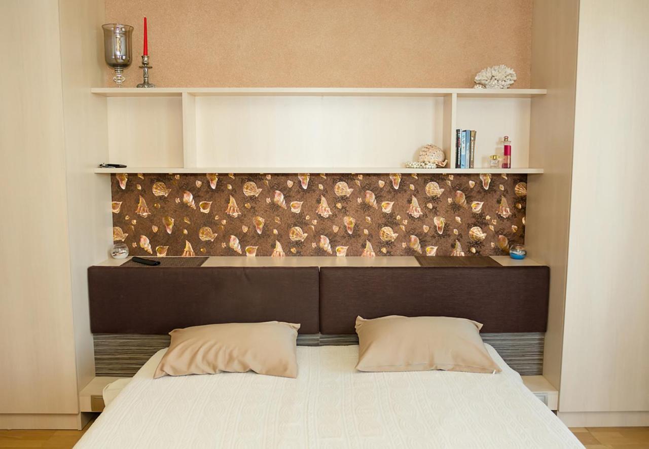 דירות סנט קונסטנטין והלנה Under The Stars - Lux Penthouse With Pool And Terrace By Flat Mаnager מראה חיצוני תמונה