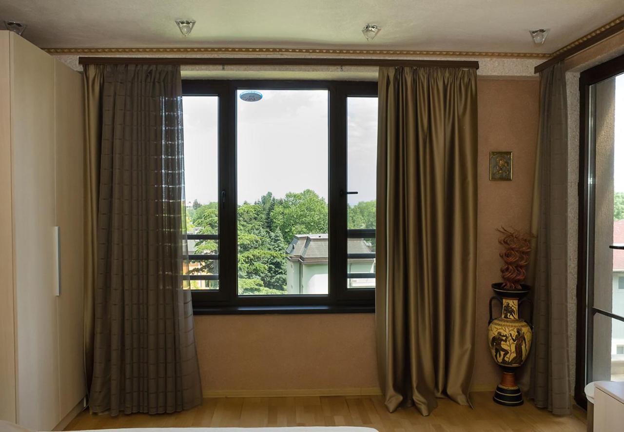 דירות סנט קונסטנטין והלנה Under The Stars - Lux Penthouse With Pool And Terrace By Flat Mаnager מראה חיצוני תמונה