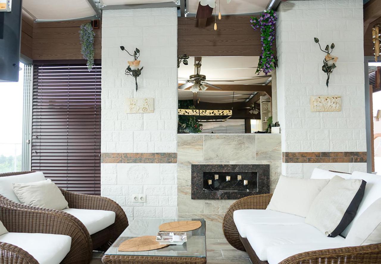 דירות סנט קונסטנטין והלנה Under The Stars - Lux Penthouse With Pool And Terrace By Flat Mаnager מראה חיצוני תמונה